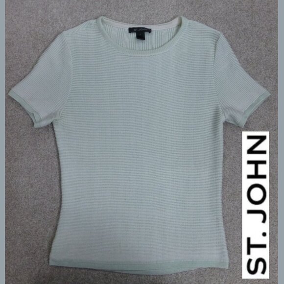 St John Short Sleeve Knitted Top (1 faint stain at front) - Picture 1 of 11
